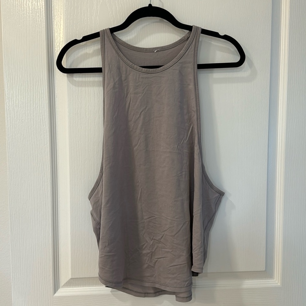 Lululemon tank top